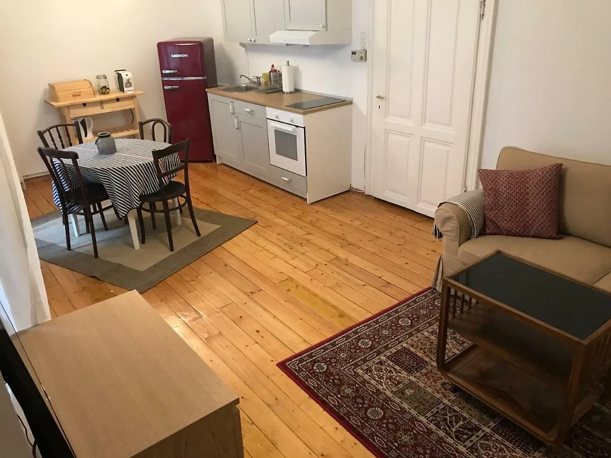 Apartamento Wiener Lebensgefuehl Im Herzen Der Josefstadt Áustria