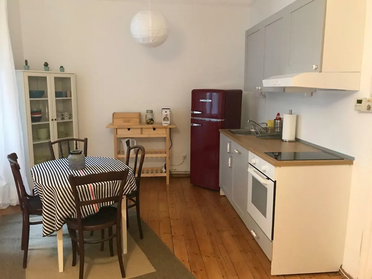 Appartement Wiener Lebensgefuehl Im Herzen Der Josefstadt